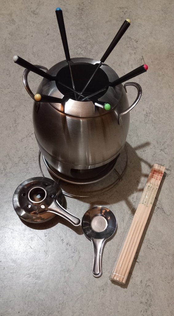 Service a fondue chinoise, Electroménager, Fondue, Neuf, Service à fondue, Brûleur, Enlèvement