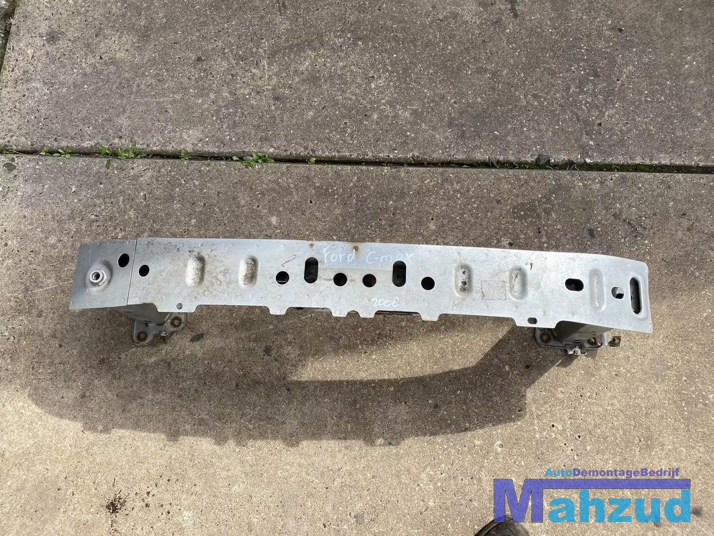 Ford kuga c-Max 2 voor bumperbalk stootbalk 3M51R001K43AE, Info@ford.com, Avant, Ford Motor Company, American Road 1
48126  Dearborn
