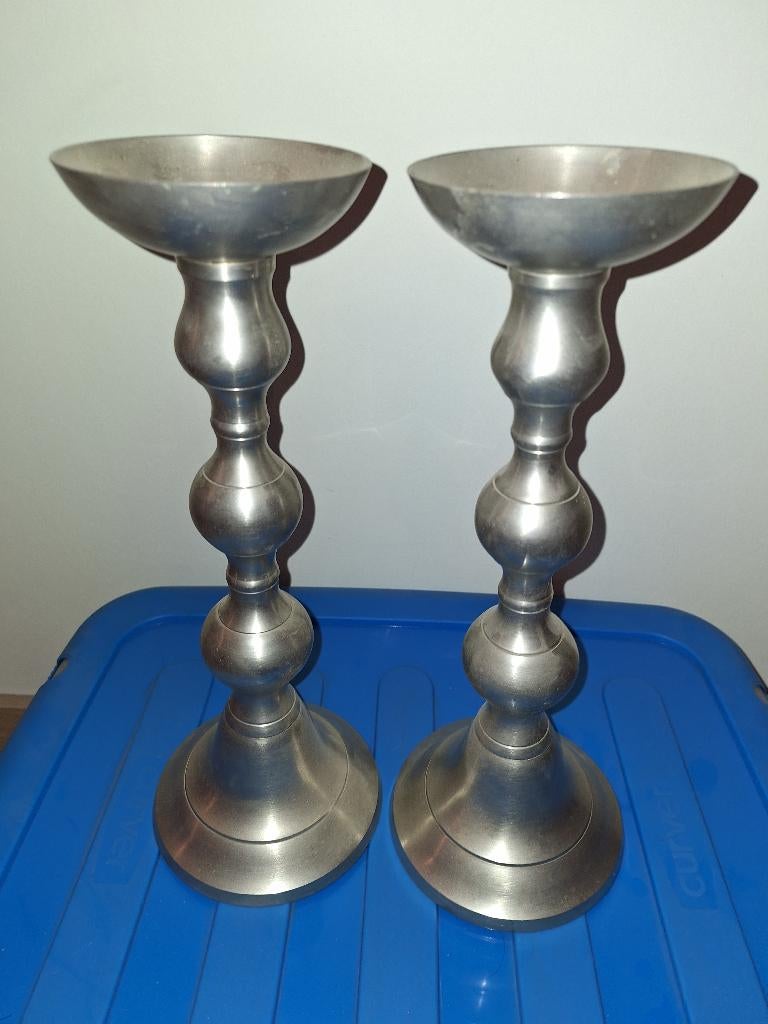 Hoge kandelaars, Enlèvement, Argent
