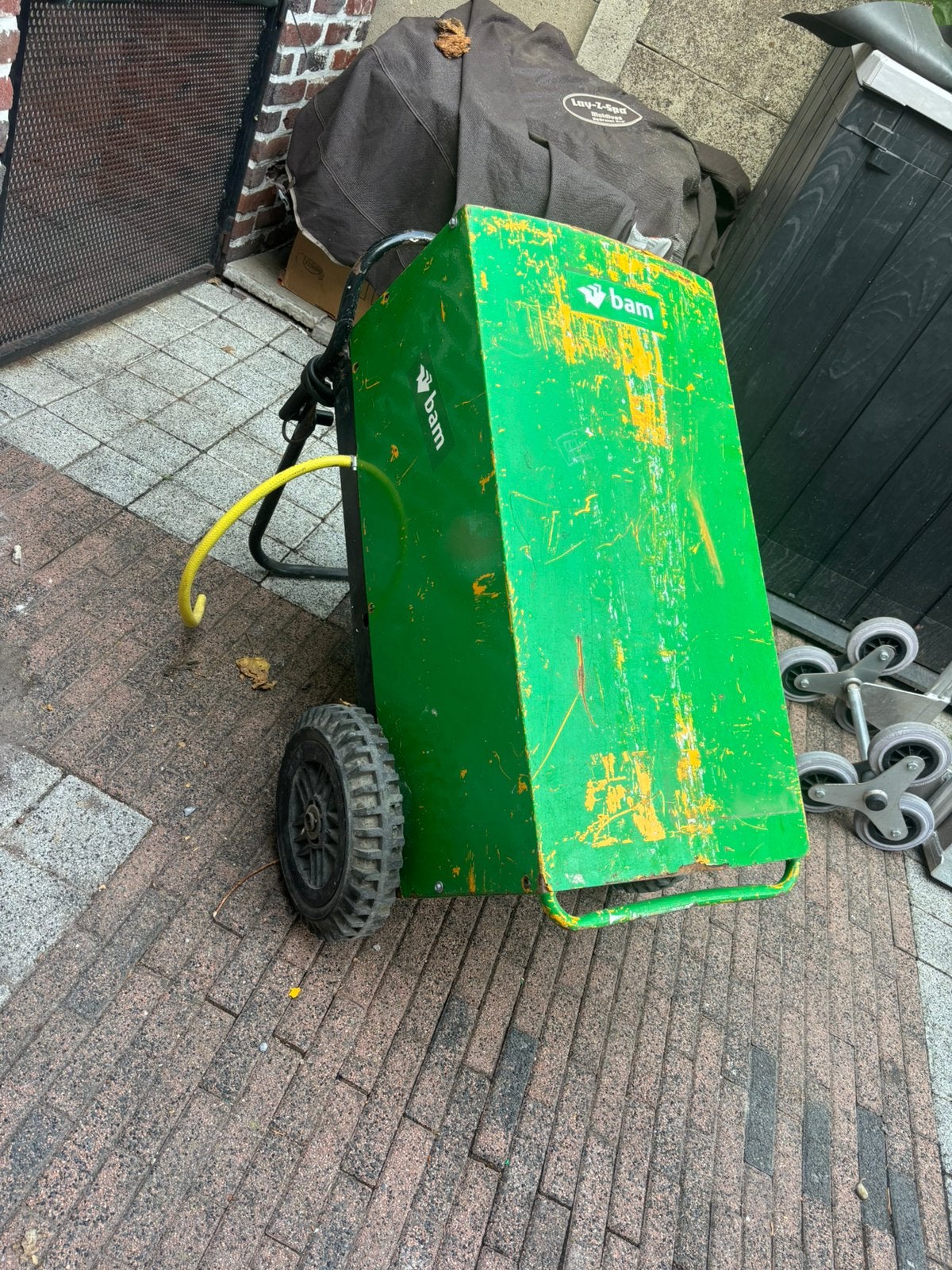bouwdroger defect, Tuin en Terras, Veegmachines, Ophalen, Zo goed als nieuw