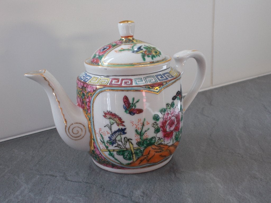 Schattig Vintage Chinees theepotje, Antiek en Kunst, Ophalen