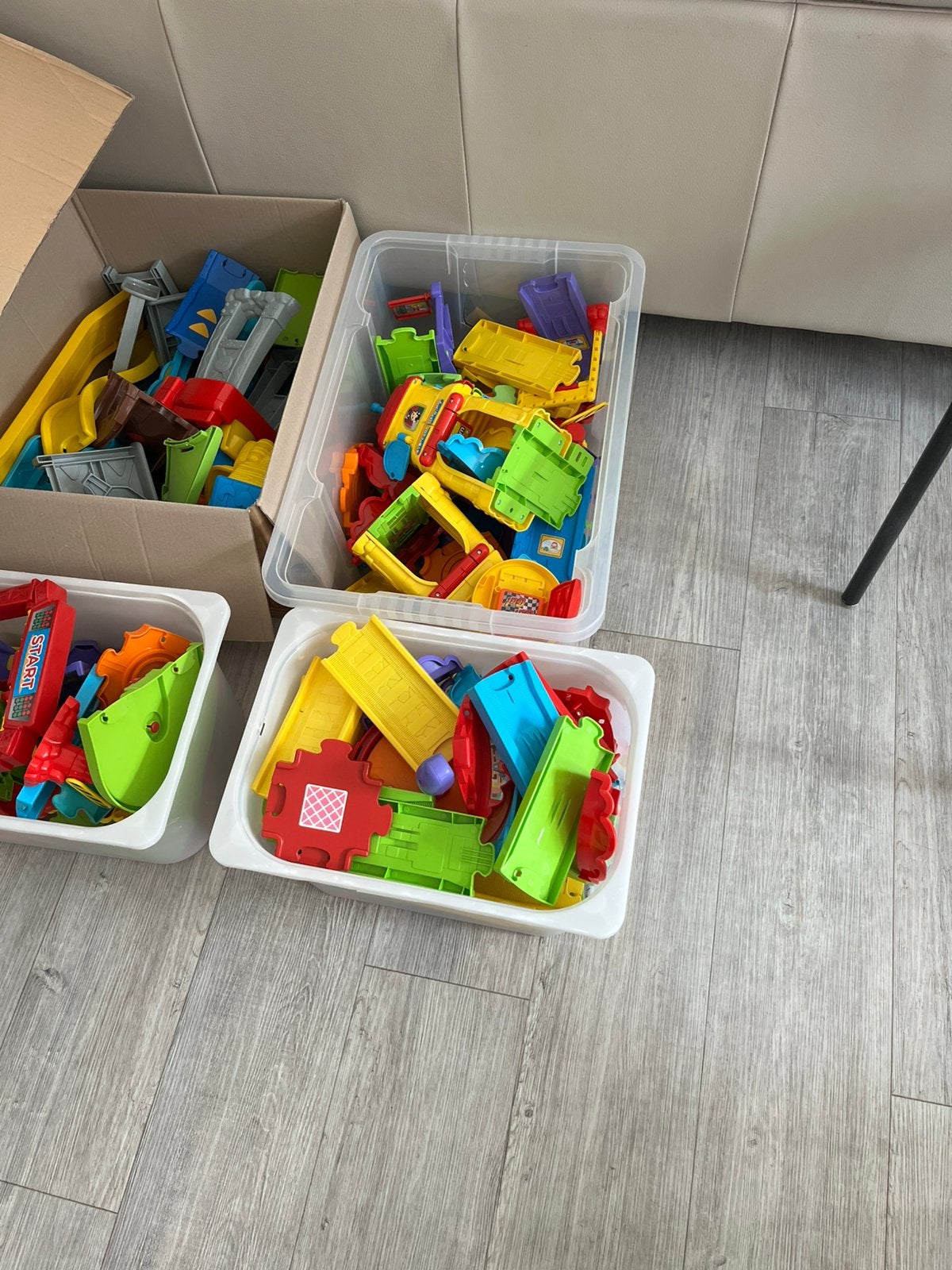 Toet-toet banen voertuigen en gebouwen, Kinderen en Baby's, Ophalen, Zo goed als nieuw