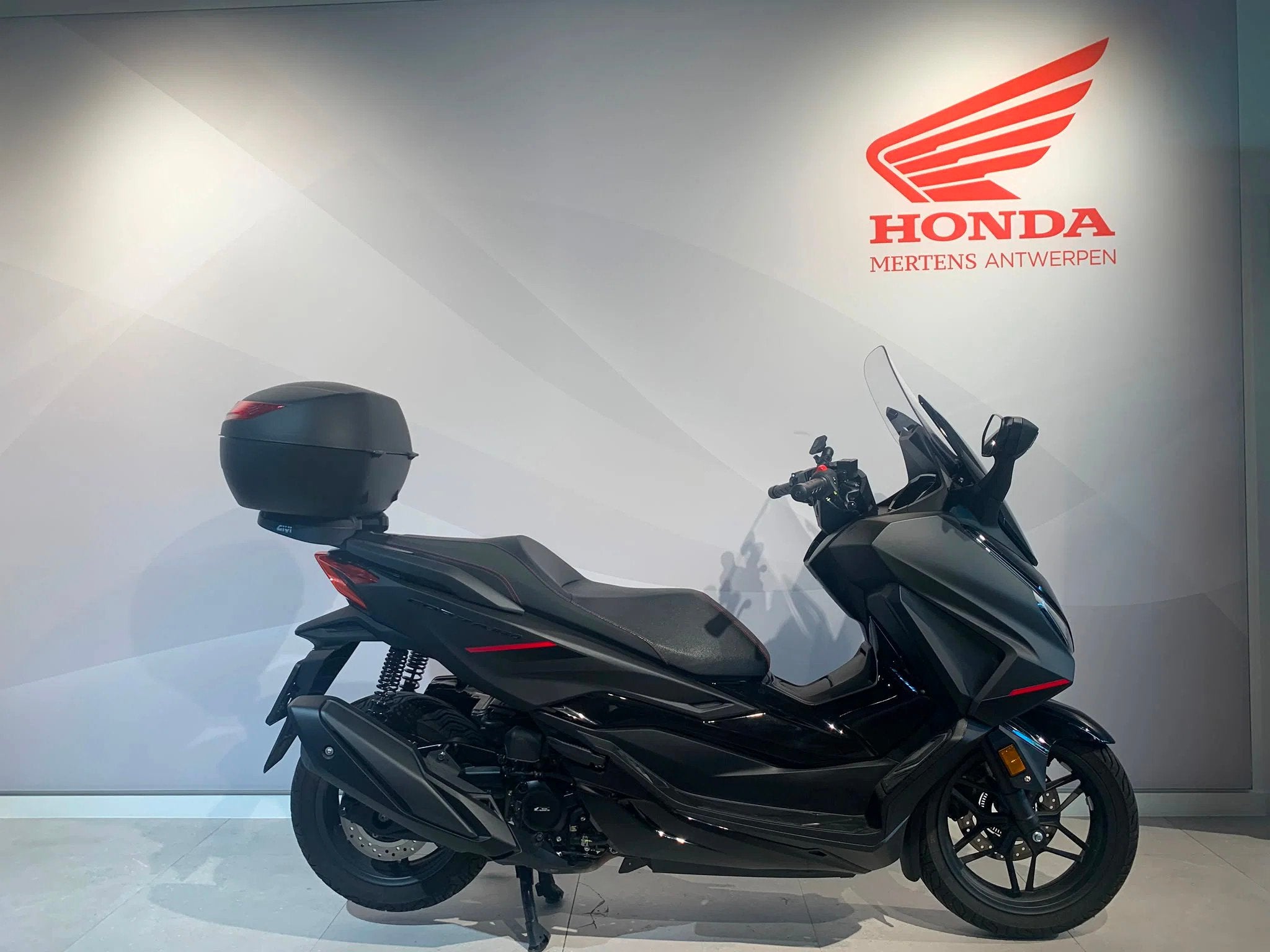 Honda NSS350 (année de construction 2025), Scooter, Entreprise, 12 à 35 kW, 330 cm³