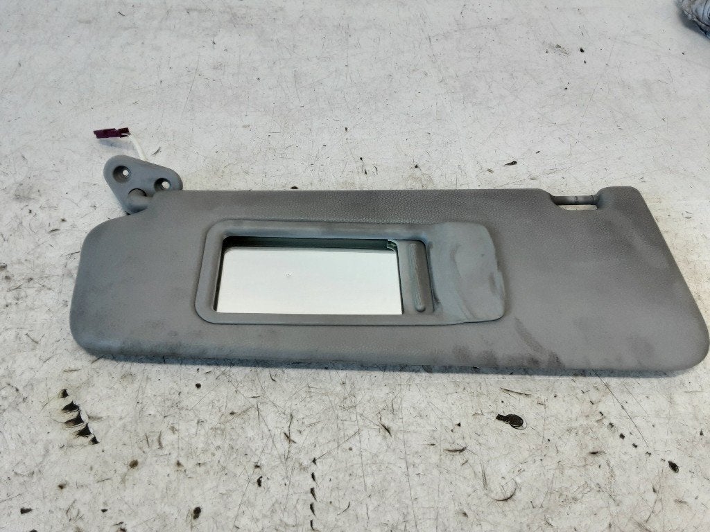 PARE-SOLEIL GAUCHE BMW X1 (E84) (01-2009/06-2015), Autos : Pièces & Accessoires, Utilisé, BMW, Petuelring 130
80809  München, DE