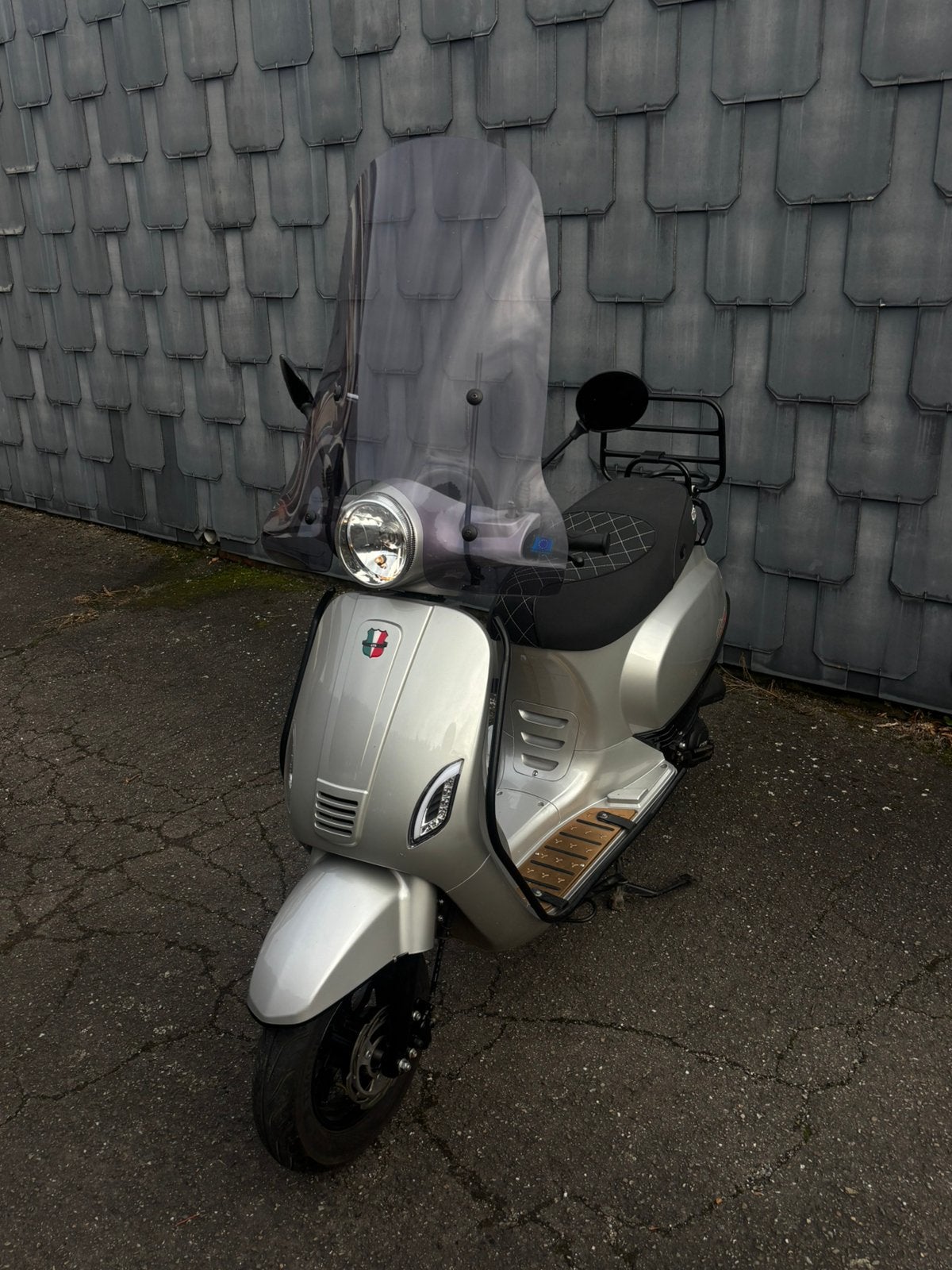 Gts toscana A klss - 7800km - rijdt perfect, Zo goed als nieuw, Benzine, Ophalen, Overige merken