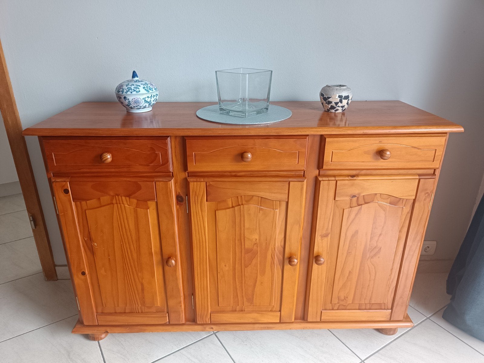 Grenen dressoir met 3 deuren en 3 laden, Ophalen, Grenenhout