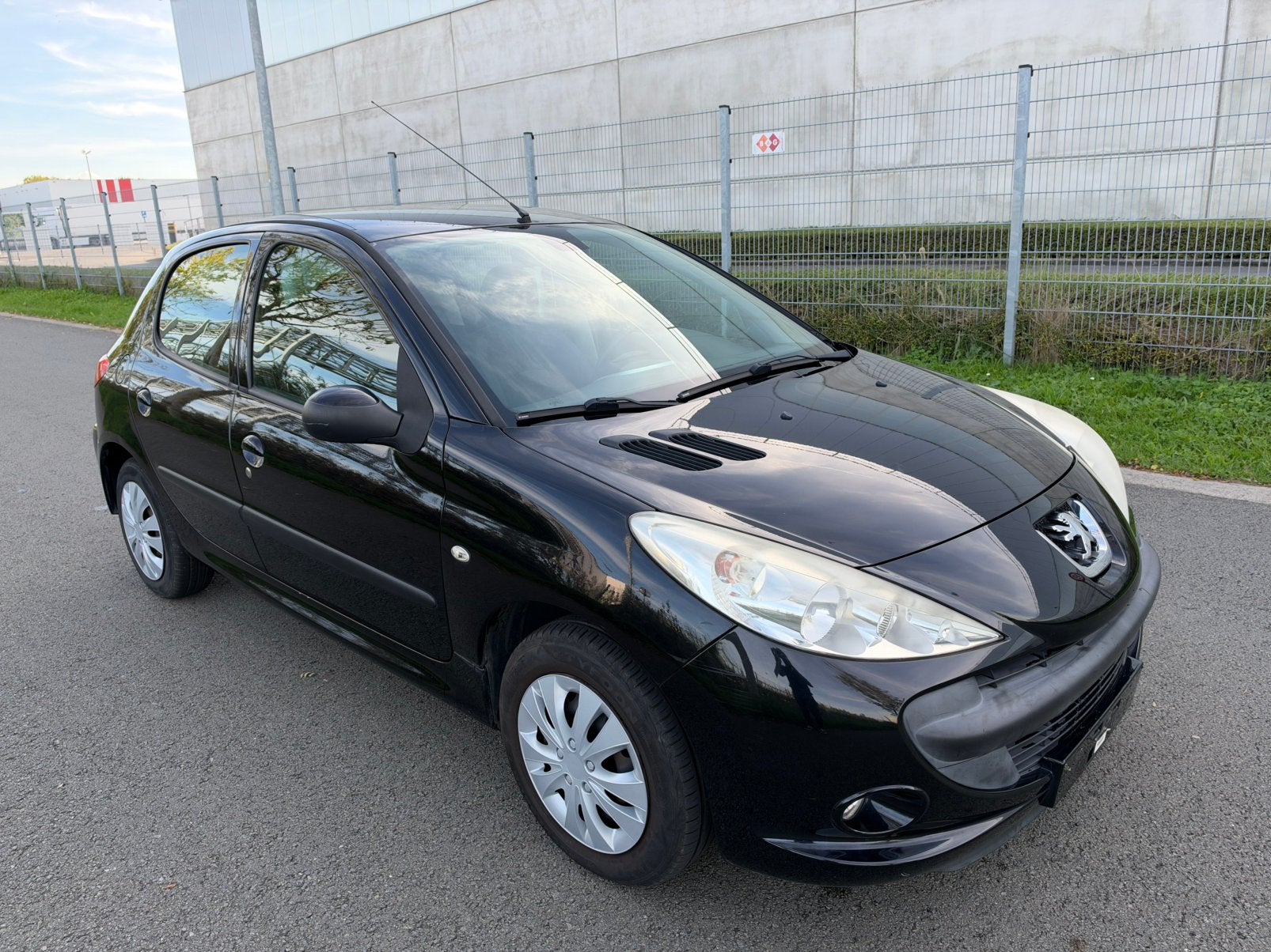 Peugeot 206+|1.2Benzine|70.000Km|Airco|Garantie+Keuring, Auto's, https://public.car-pass.be/vhr/3a57731b-9a42-4bb9-af1a-df1675229f7d