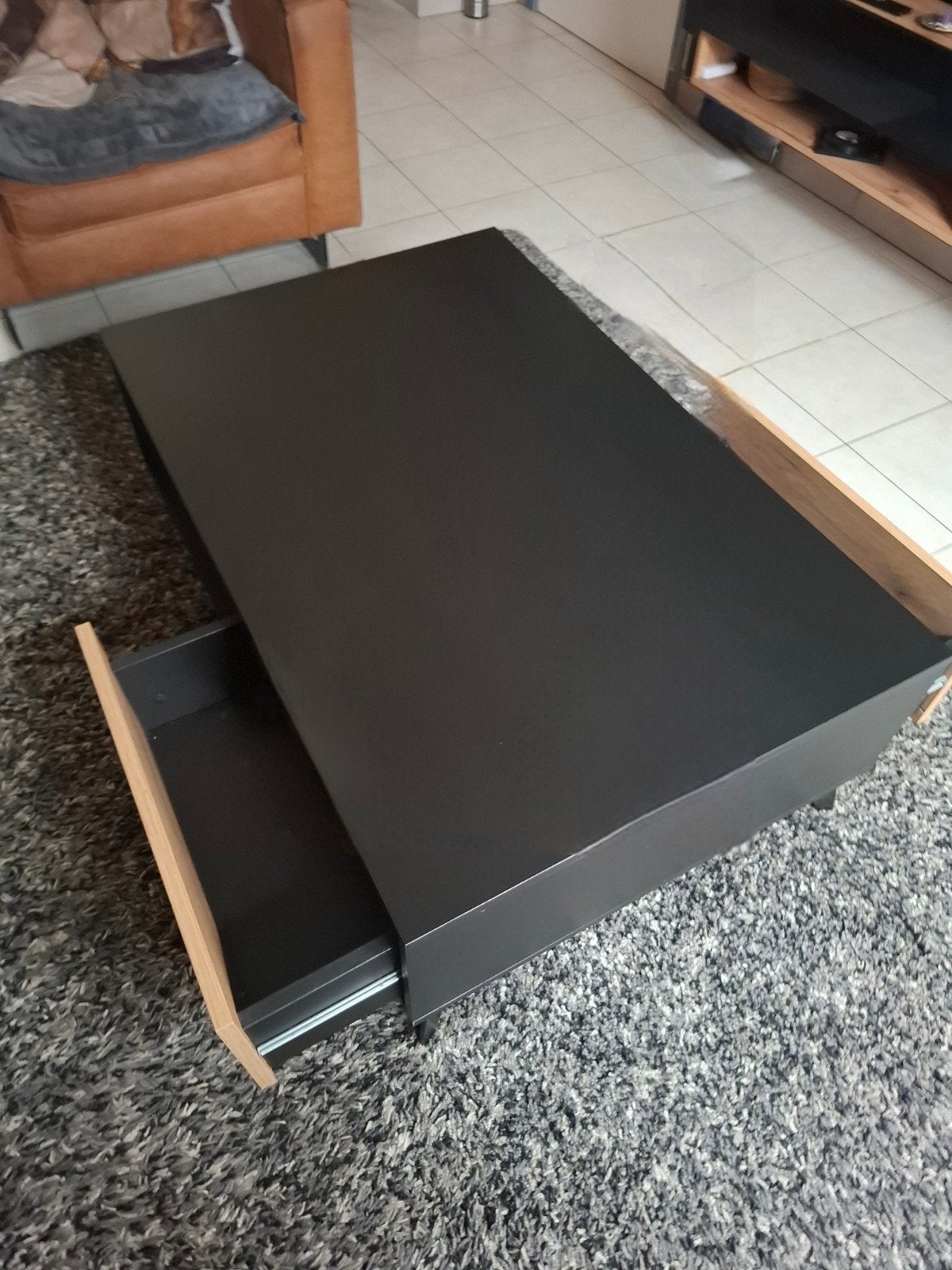“Wordt verkocht wegens verandering van interieur. Nieuwprijs, Enlèvement