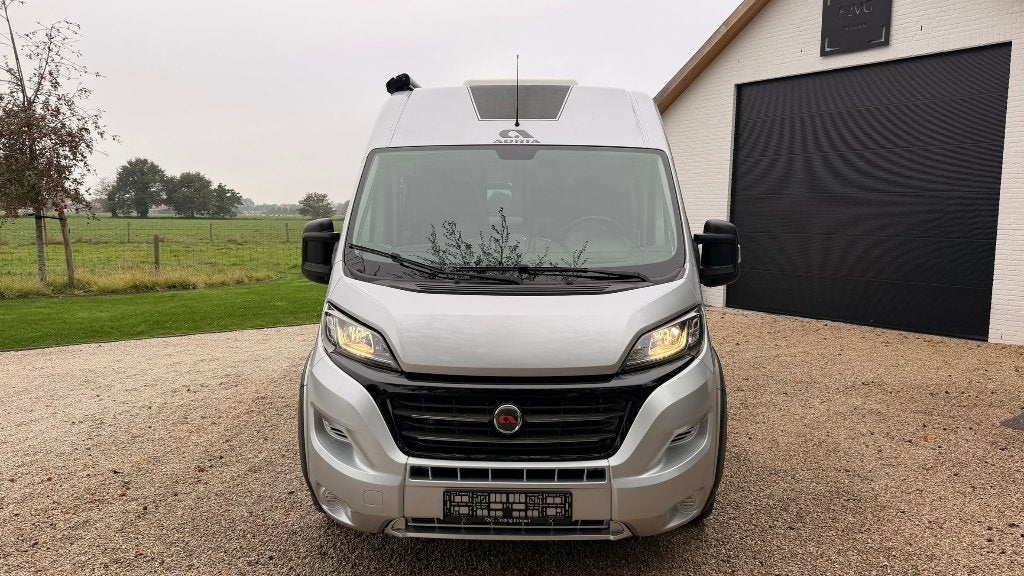 Adria Twin 600 SPB Plus, Caravans en Kamperen, Buscamper of Camperbus, Ringverwarming, Fiat, Tot en met 2