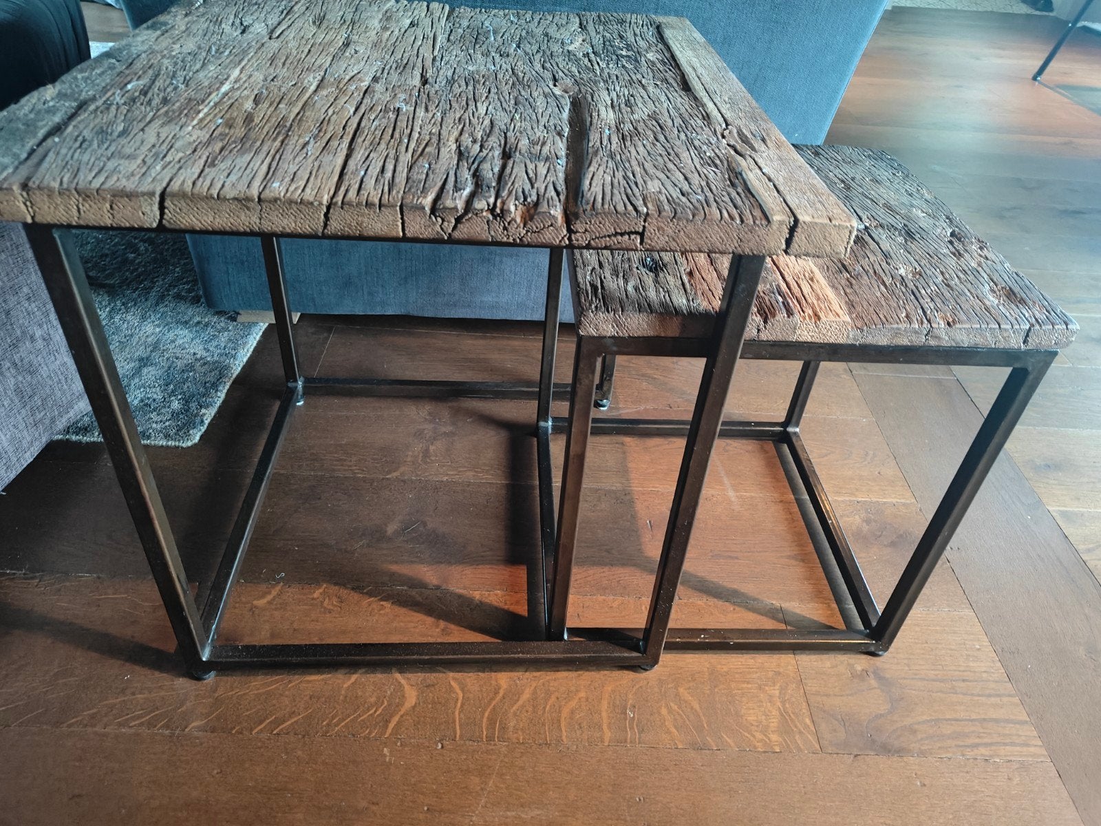 Mooie set van salontafel en twee Sidetables, Ophalen