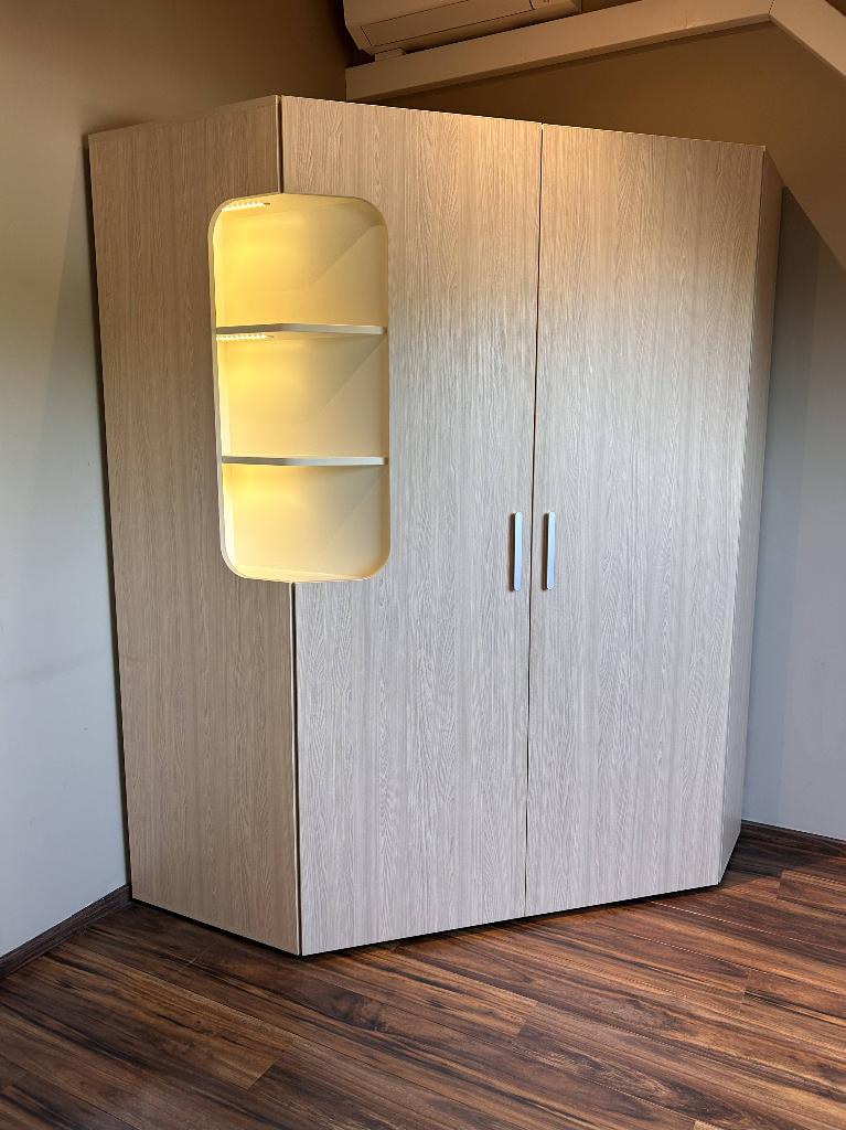 Armoire d'angle walk-in, Maison & Meubles, Armoires | Penderies & Garde-robes, Comme neuf, 200 cm ou plus, 100 à 150 cm, 25 à 50 cm