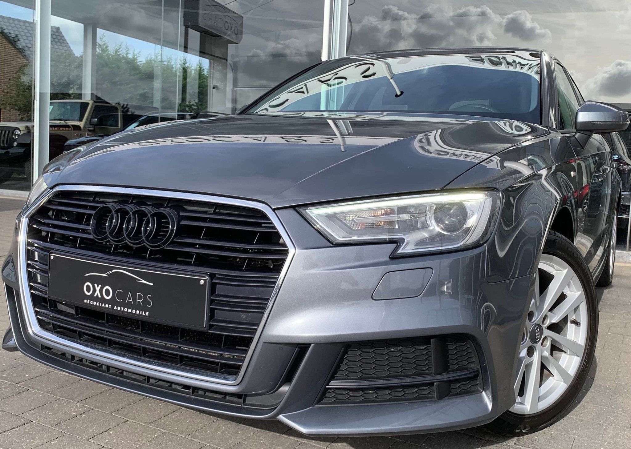 Audi A3 1.6 TDI S Line 116CV / Pack Sport / Phares LED / Si, Argent ou Gris, Achat, Euro 6, Entreprise