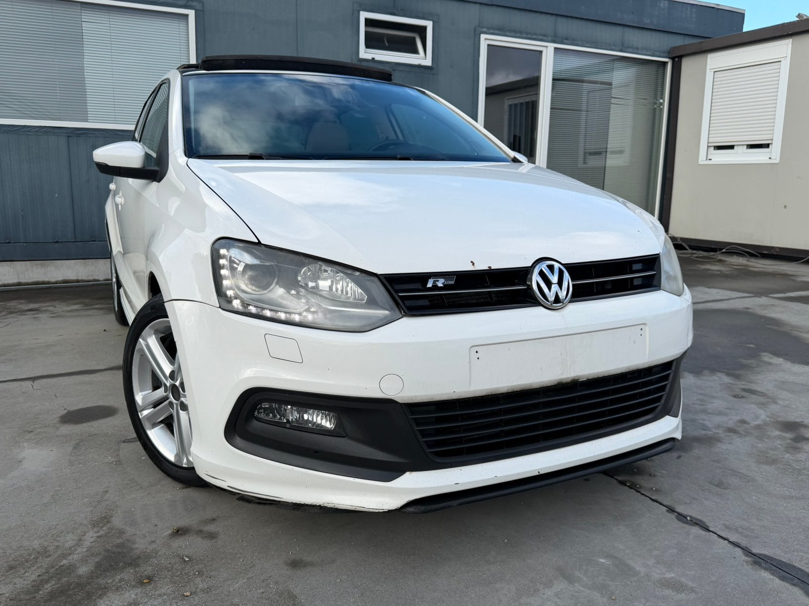 Polo R-Line AUTOMATIQUE, Bluetooth, Achat, Carnet d'entretien, 5 portes