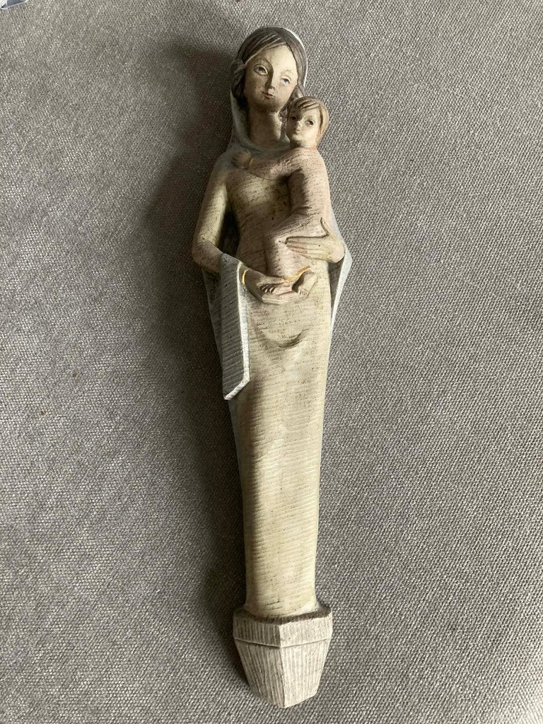 Beeld Maria met Kind in Franse steen (wandmaria): 42 cm, Ophalen of Verzenden