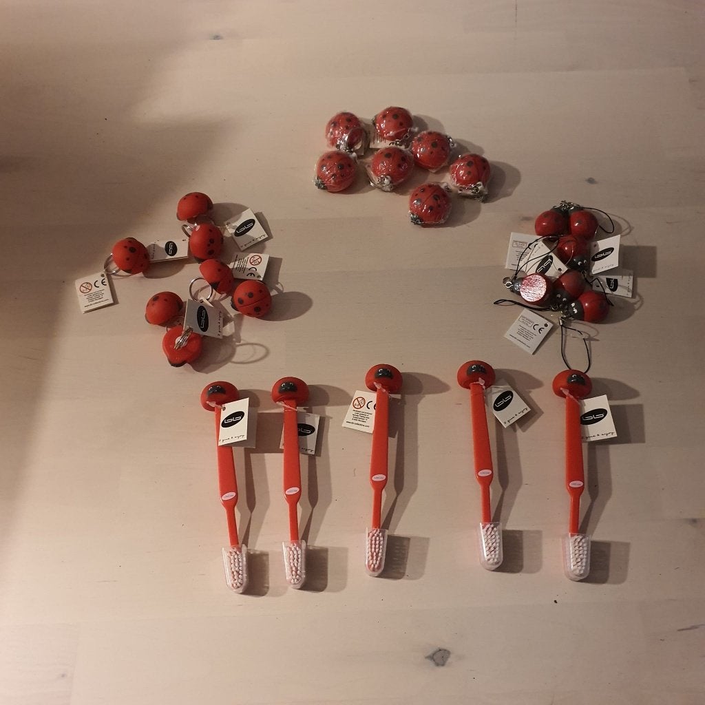 Lieveheersbeestje pimpam rood van Bb collectie UITVERKOOP, Ophalen of Verzenden, Nieuw, Kraamcadeau