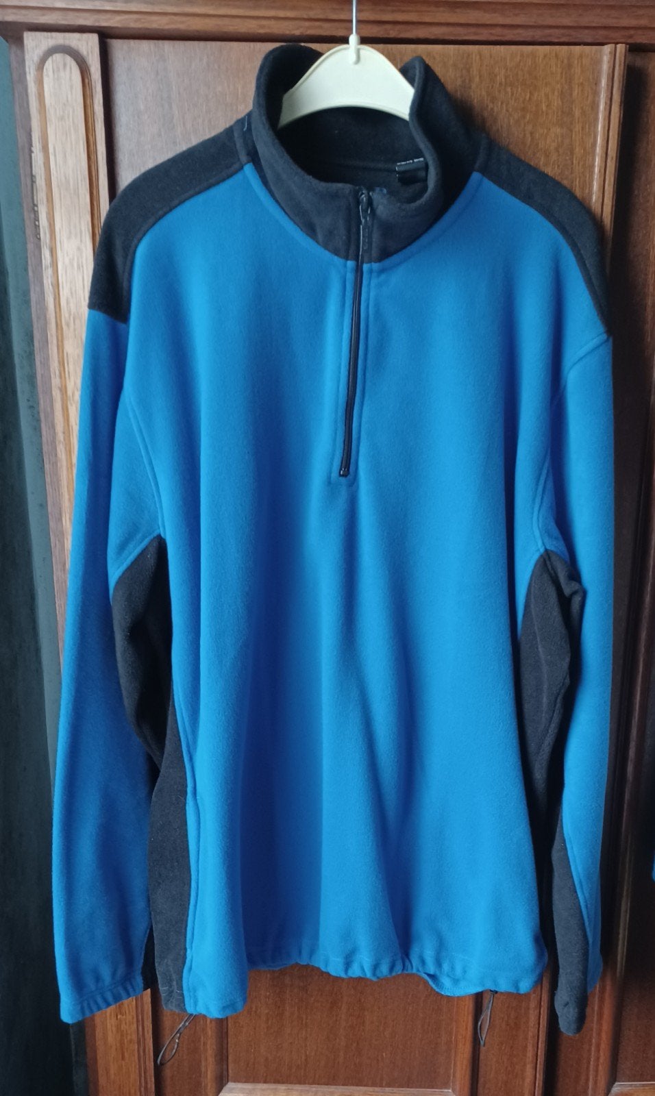sweat-shirt bien chaud Taille 60/62, Enlèvement, Neuf, Bleu