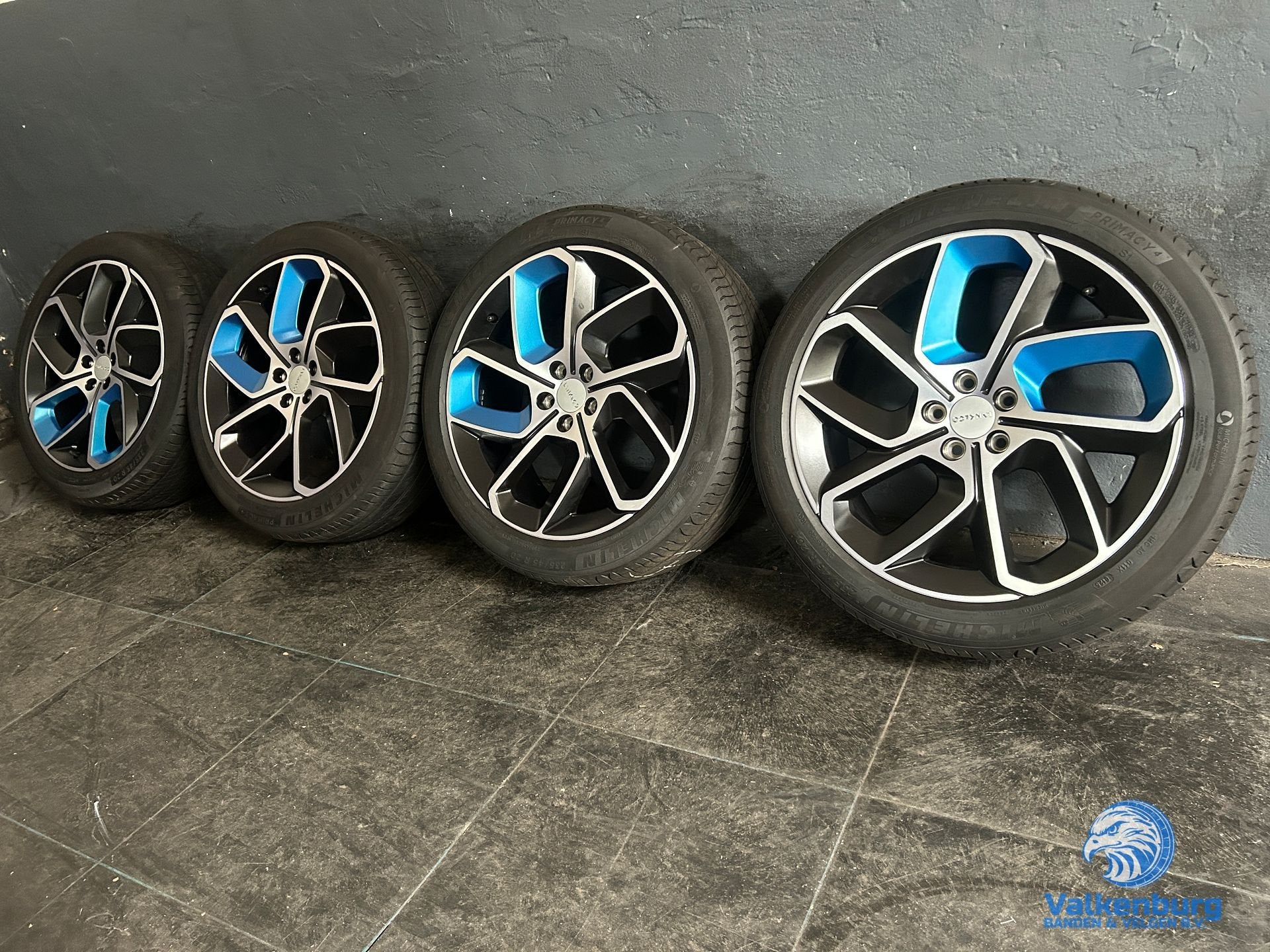 6mm! Originele Lynk & Co 20 inch velgen 5x108 zomerbanden 23, Gebruikt, -, -, Banden en Velgen