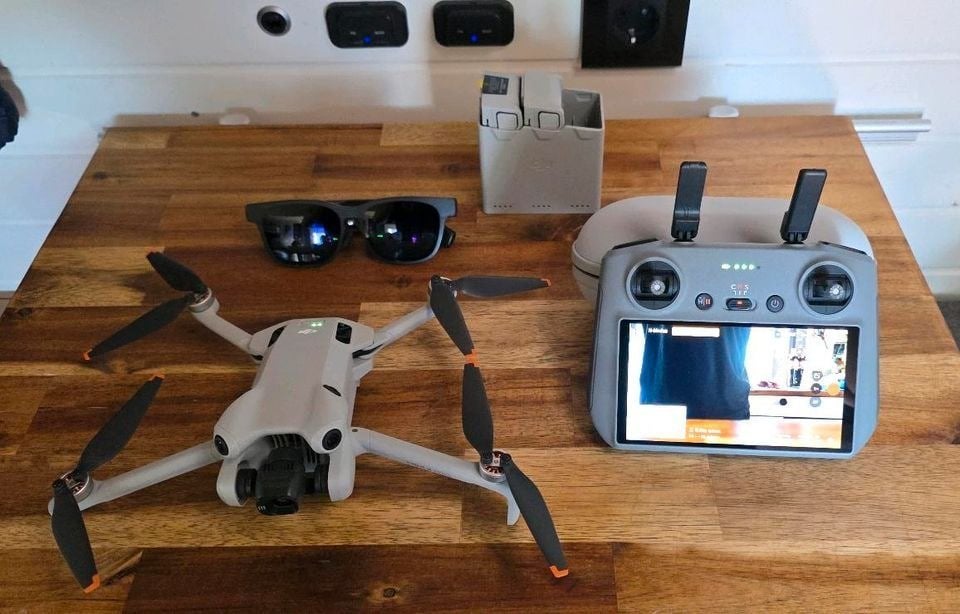 DJI Mini 4 Pro Fly More Combo Plus - rarement utilisé, TV, Hi-fi & Vidéo, Drones, Comme neuf, Drone avec caméra, Qualité supérieure