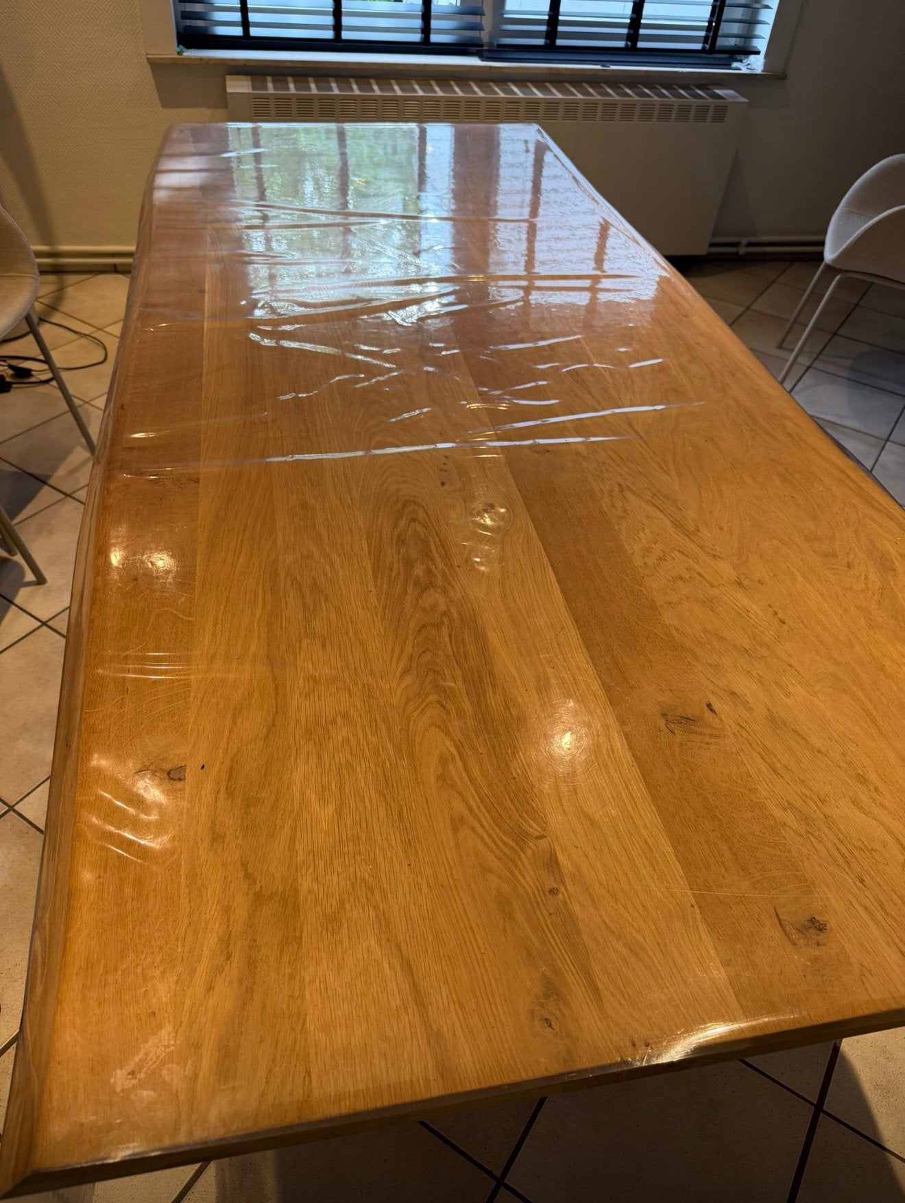 Nu Voor 100 euro !!! Boomstamtafel + spinnepoot, Ophalen, Zo goed als nieuw