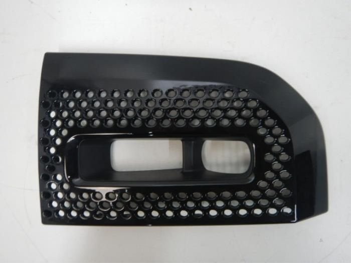 Land Rover Defender Afdekking Mistlamp Rechts, Ophalen of Verzenden, Gebruikt