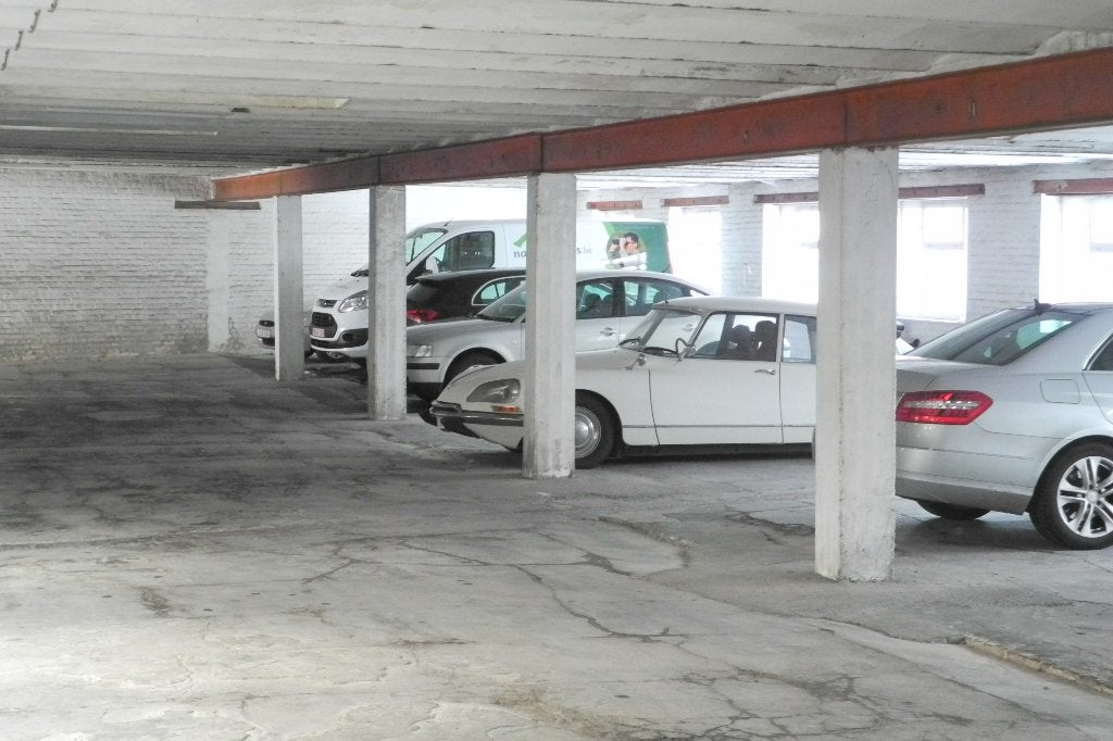 Autostaanplaats te huur - centrum Oudenaarde, Province de Flandre-Orientale