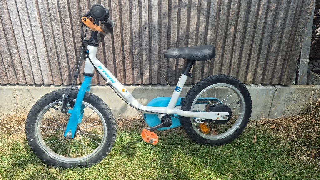 B'TWIN Kinderfiets 14 inch (3 tot 5 jaar), Fietsen en Brommers, Fietsen | Kinderfietsjes, Ophalen, Gebruikt, Minder dan 16 inch