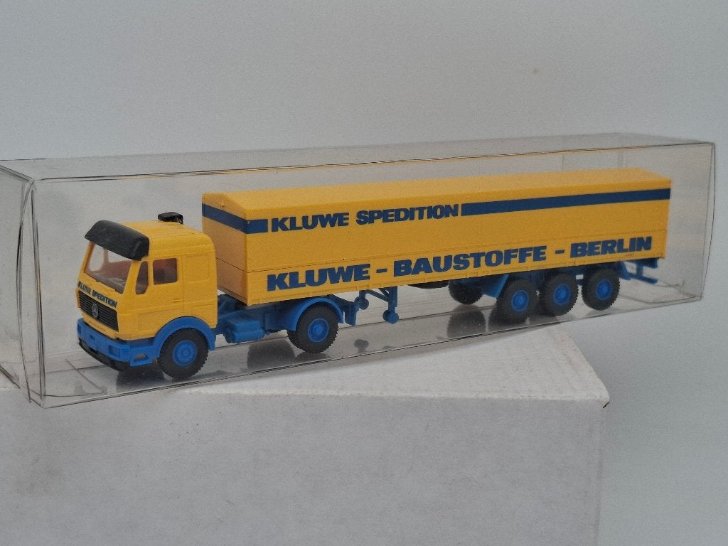 Mercedes truck huiftrailer Kluwe Berlin - Wiking 1/87, Verzenden, Zo goed als nieuw, Bus of Vrachtwagen, Wiking