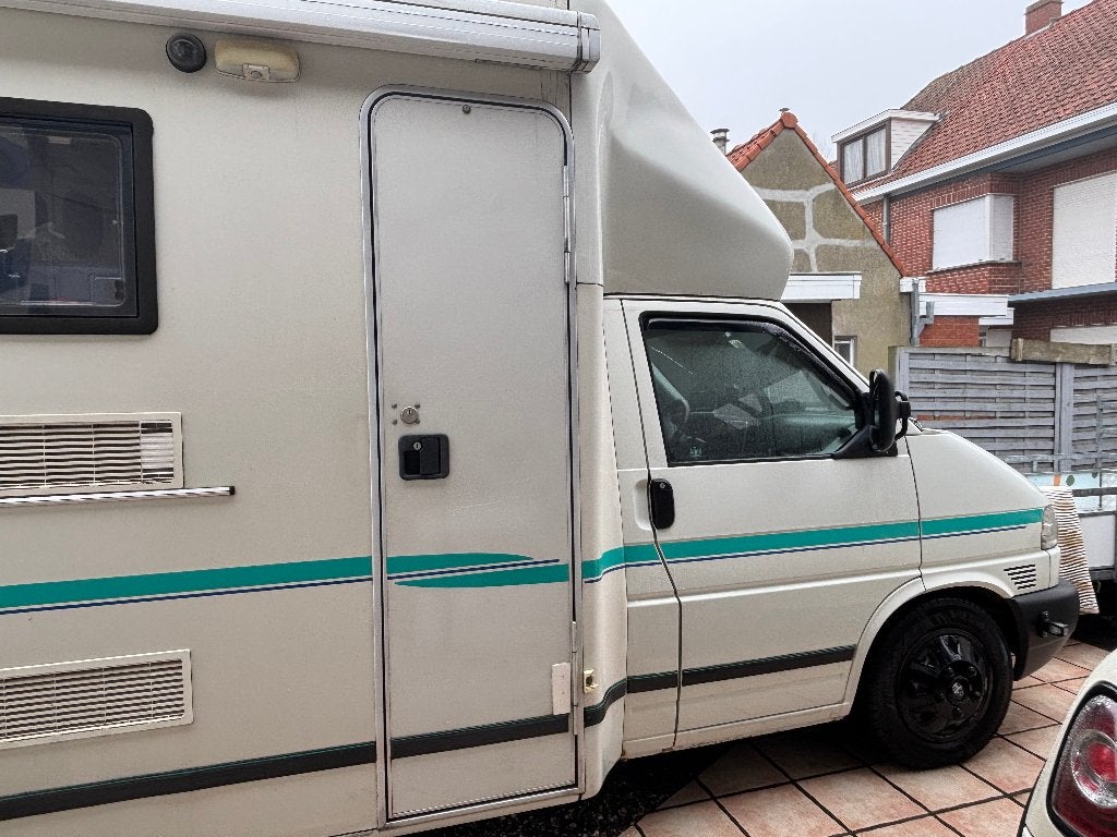 Kampeerwagen VW T4 UNIEK!!!!!!!!!!!!!!!!!!!!!!!, Caravans en Kamperen, Standaard zit, Volkswagen, Tot en met 3, Particulier