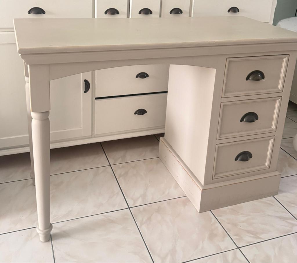 Bureau, Enlèvement