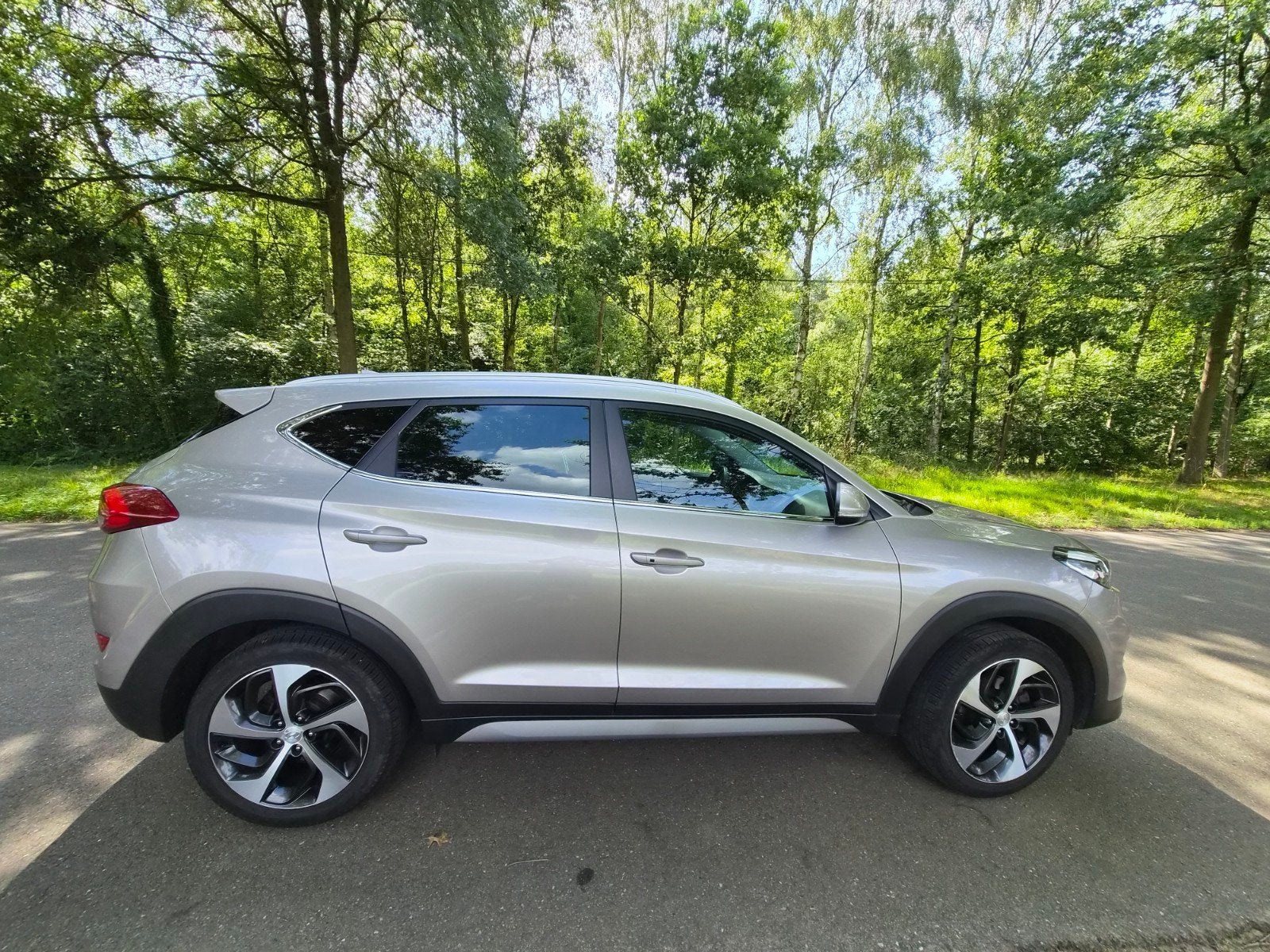 Hyundai Tuscan..primaire..! Eerste eigenaar..!!, Auto's, Particulier, Benzine, Te koop