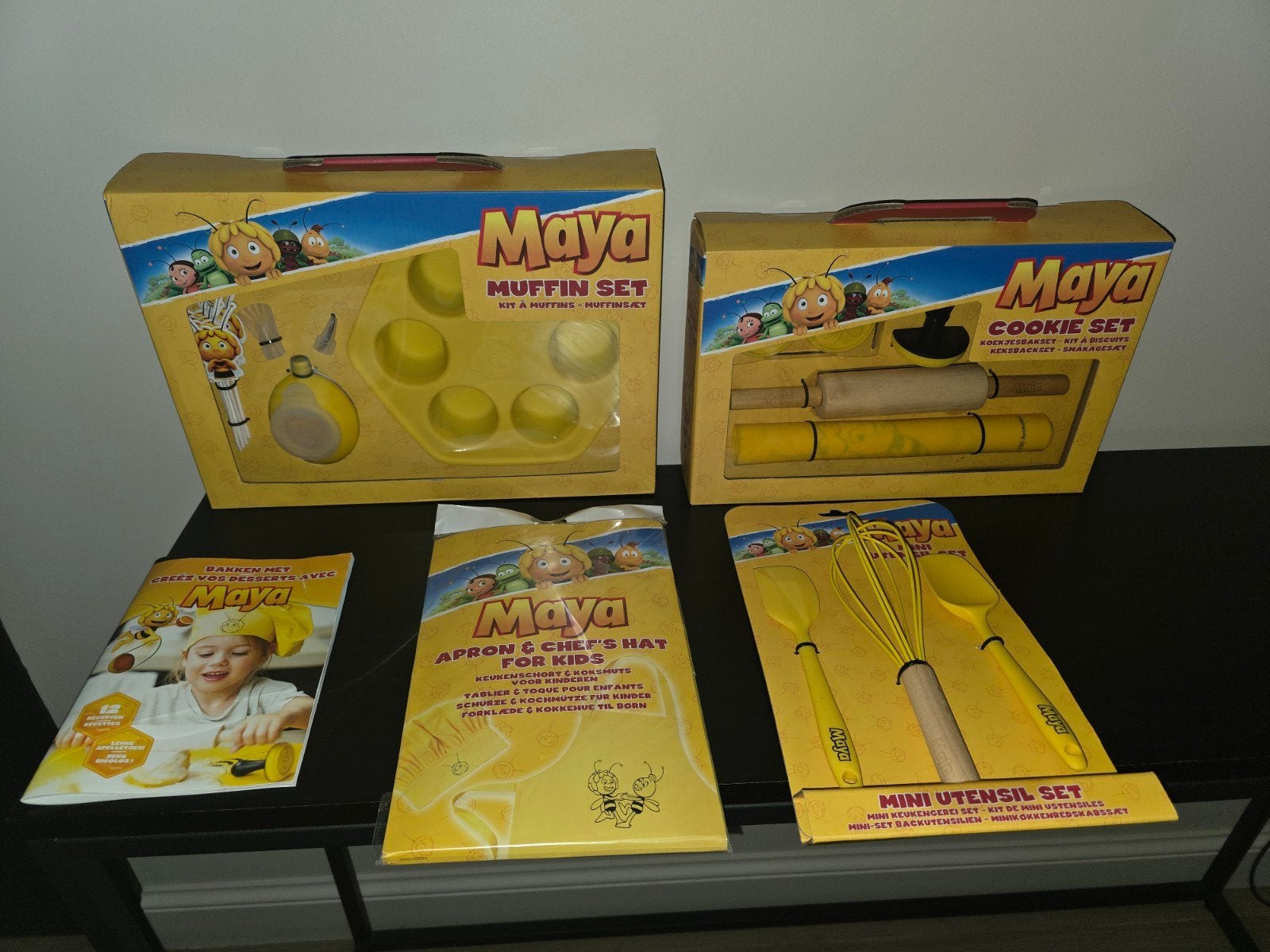 Nieuwe MAYA DE BIJ bakset koekjes en cupcakes, Ophalen of Verzenden, Nieuw