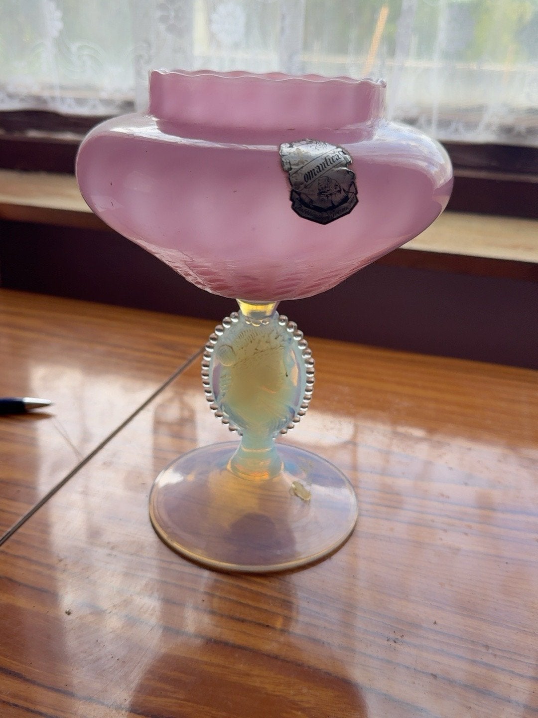 Zeldzame Stelvia Romantica beker — roze opaline glas, Ophalen, Zo goed als nieuw, Glas, Op voet