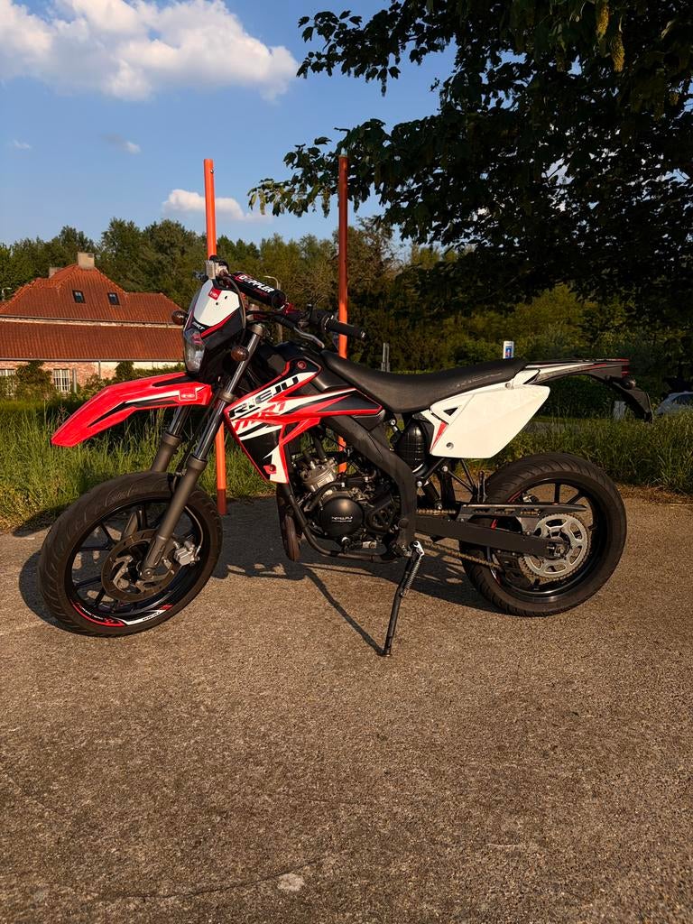 Rieju mrt 50 - brommer 50cc, 49 cm³, Comme neuf, Enlèvement, Autres types