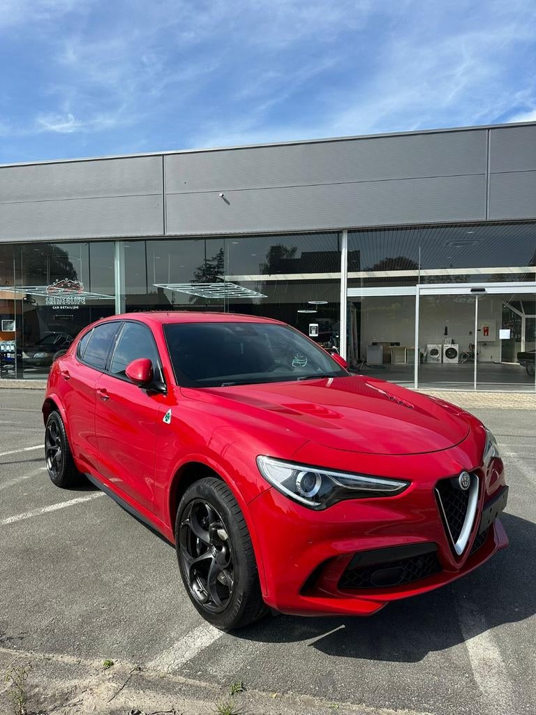 Alfa Stelvio Quadrifoglio BTW Lichtevracht 38750km!!!!, Auto's, Automaat, 375 kW, Bedrijf, Berline