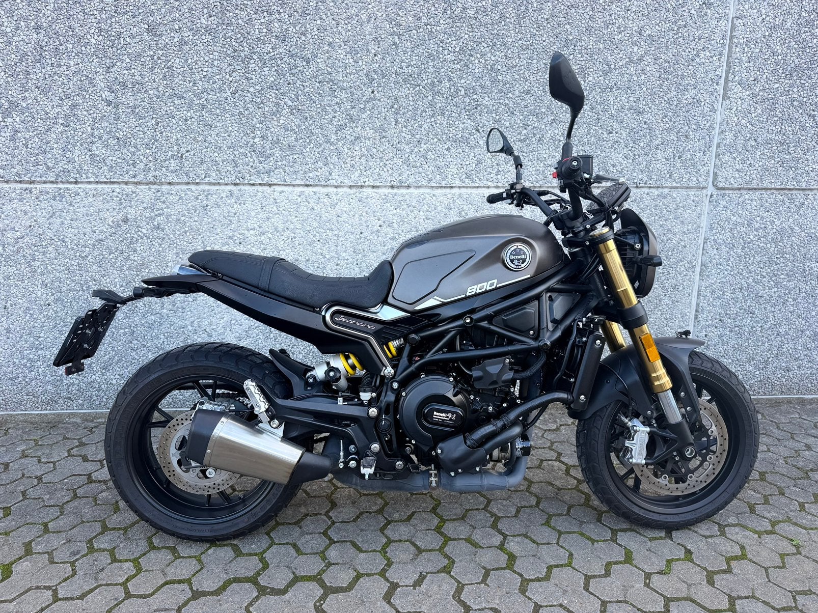 Benelli Leoncino 800 - NIEUWSTAAT - 3400KM, Motoren, Bedrijf, Naked bike