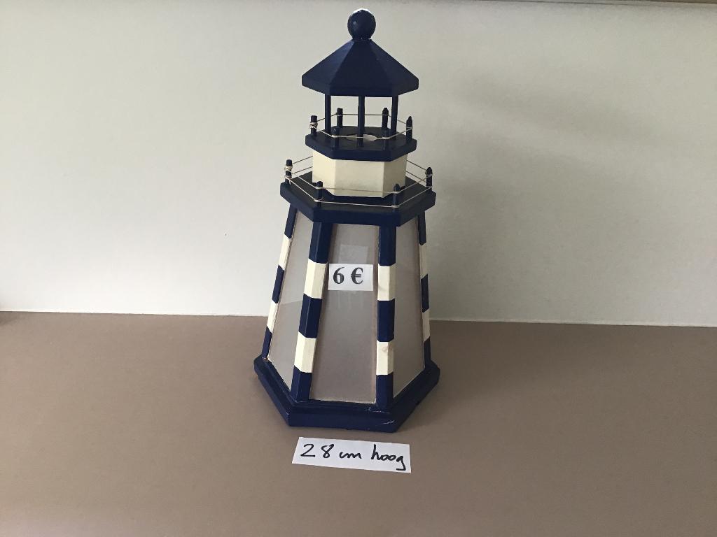 mooie vuurtoren van 28 cm hoog voor slechts 6 €, Ophalen of Verzenden