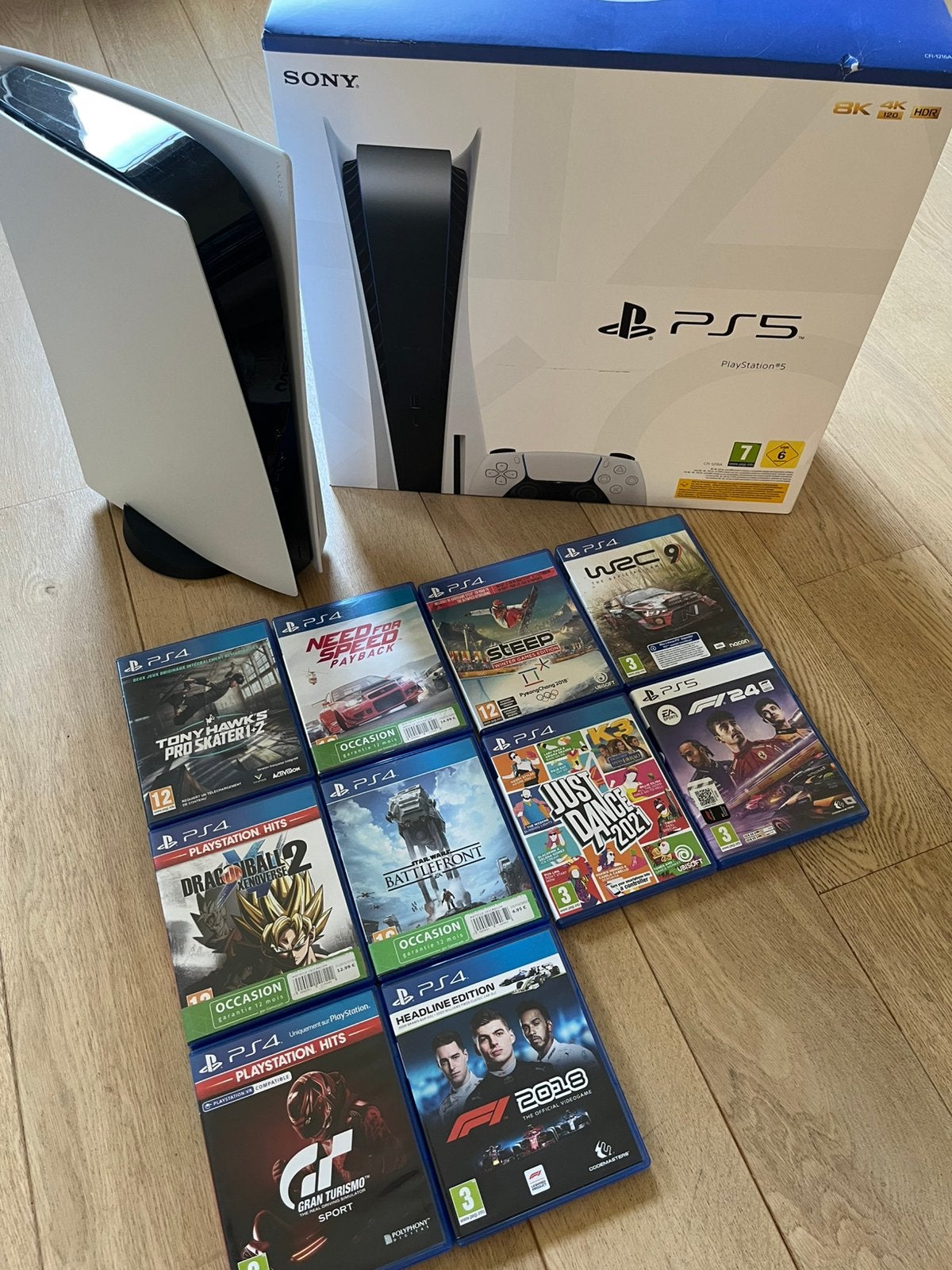 PS5 avec lecteur DVD & jeux, Consoles de jeu & Jeux vidéo, Consoles de jeu | Sony PlayStation 5, Enlèvement, Comme neuf