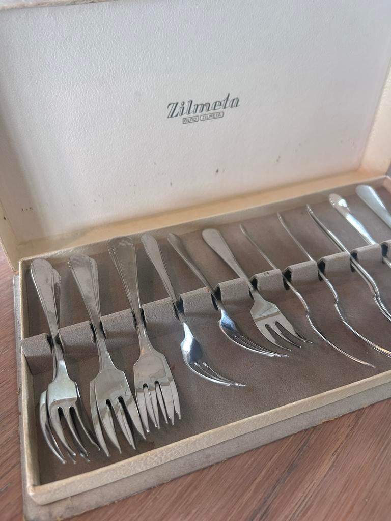 Set van 16 Gero Zilmeta taartvoorkjes, Ophalen of Verzenden