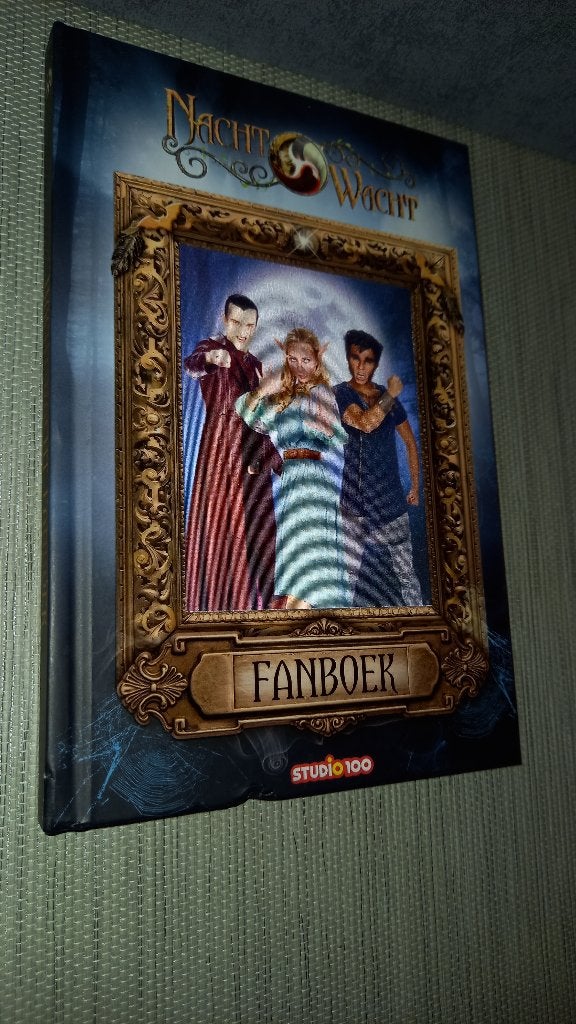 Nachtwacht Fan boek, Boeken, Ophalen of Verzenden, Zo goed als nieuw, Fictie