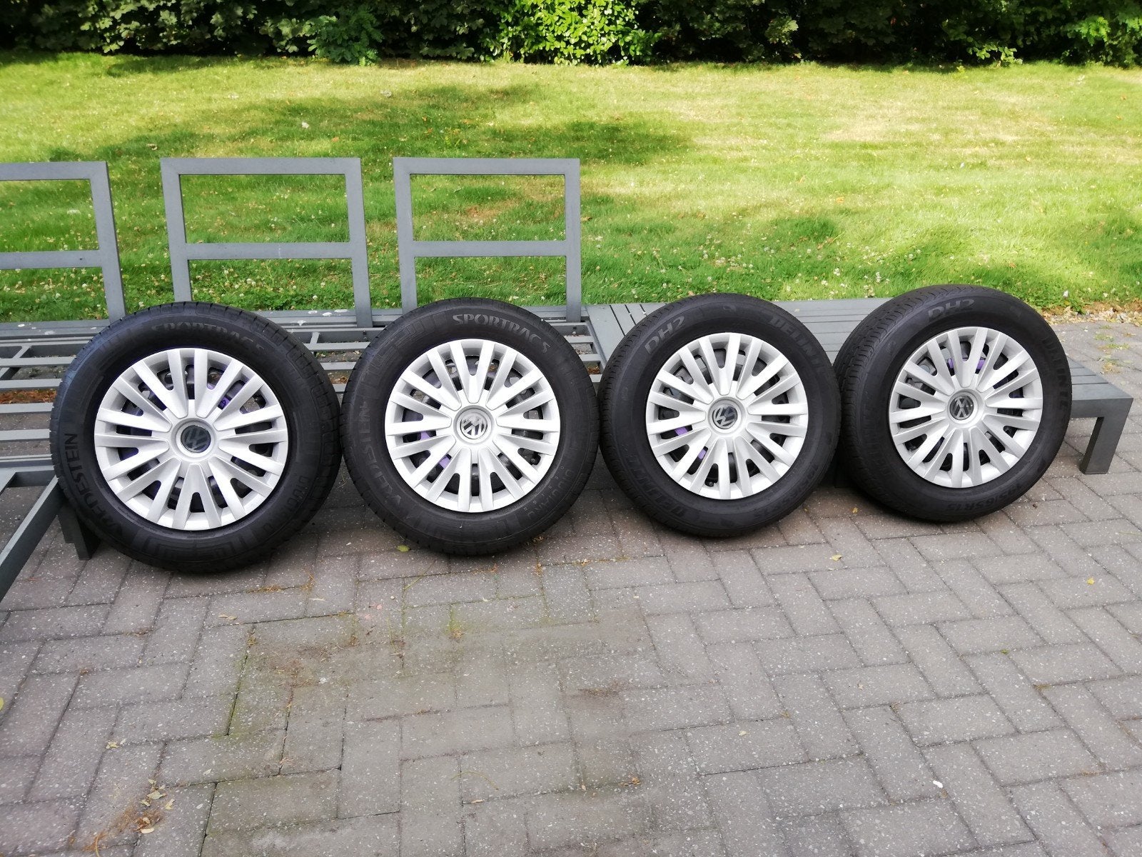 15 inch stalen velgen met wieldoppen 5x100, Ophalen, 15 inch, Band(en)