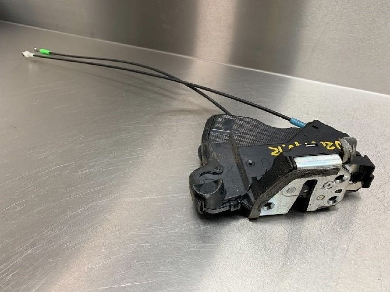 SERRURE DE PORTE RODS AVANT DROIT Toyota iQ, Utilisé, Toyota