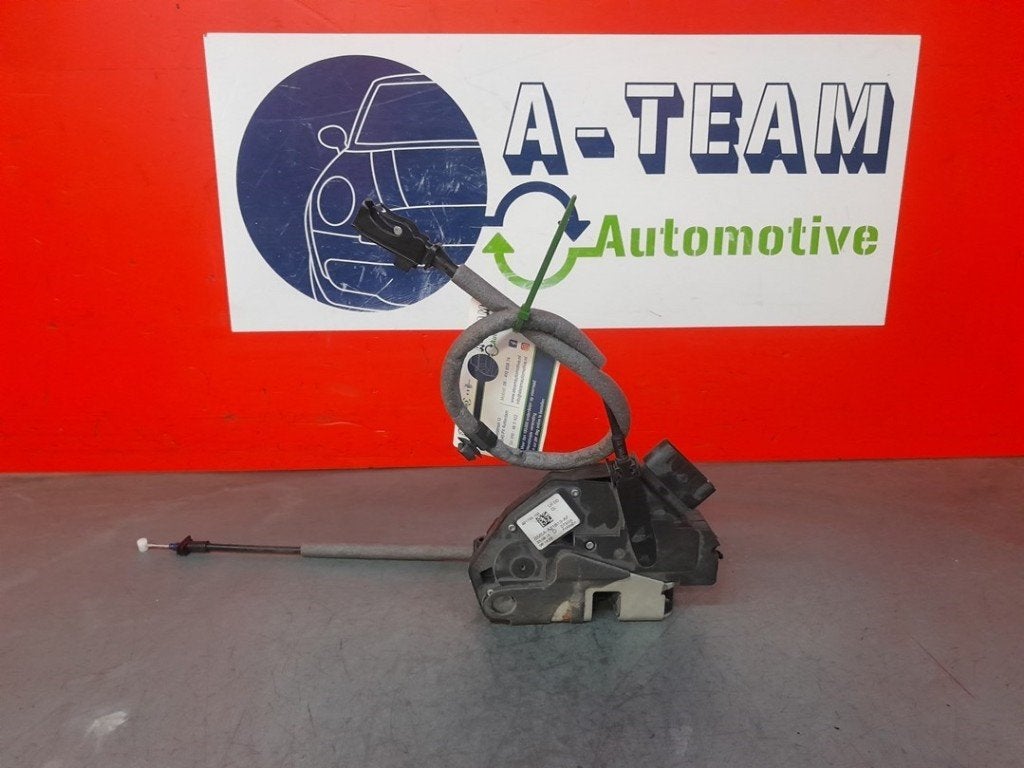 PORTIERSTANGEN LINKS VOOR Focus 3 Wagon (|BM5AA21813AF|), Gebruikt, Henry-Ford-Straße  1
50735  Köln, DE, Ford-Werke GmbH, Kunden@ford.com