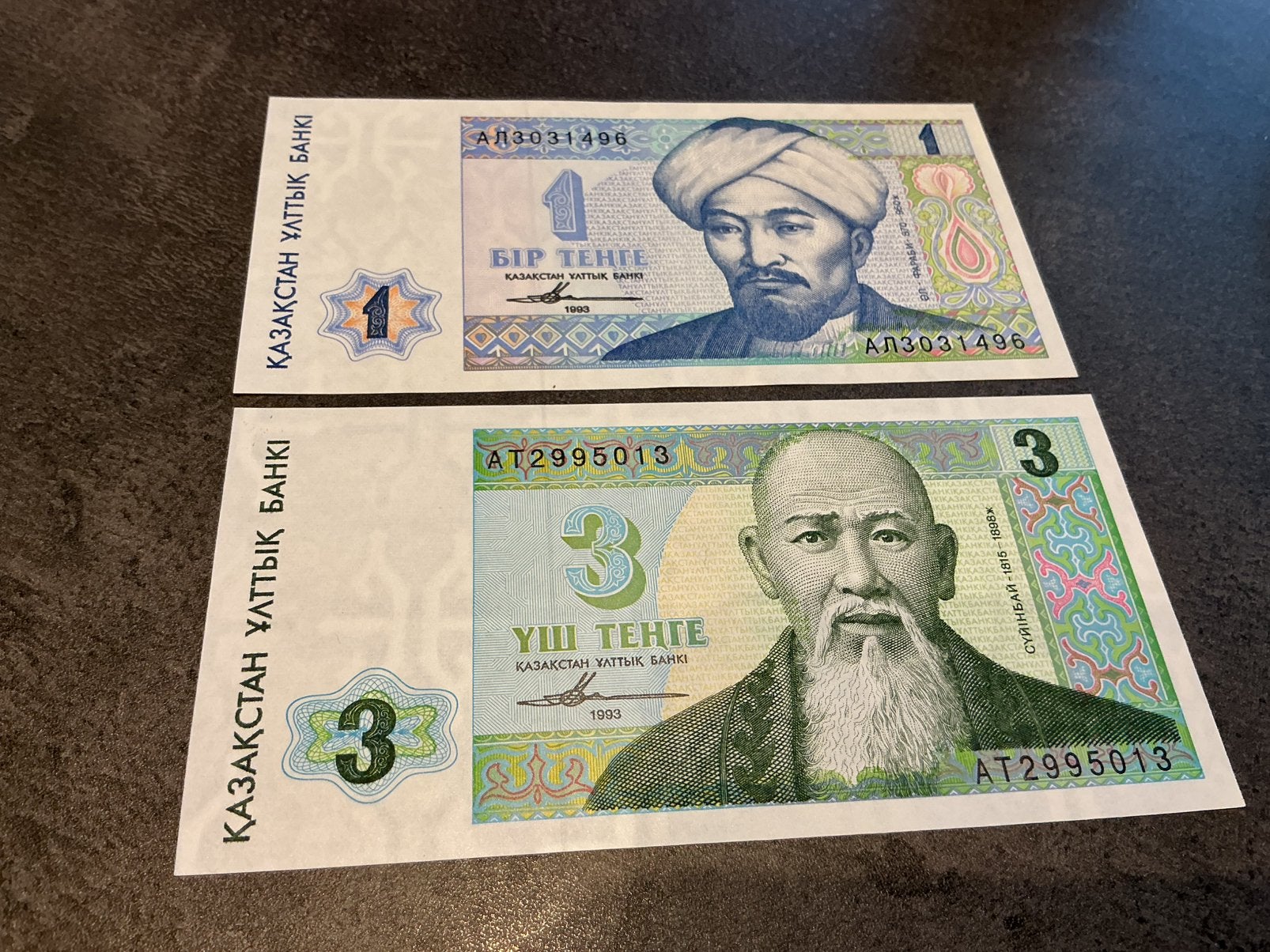 Kazakhstan 1 et 3 tehte FDC, Enlèvement ou Envoi