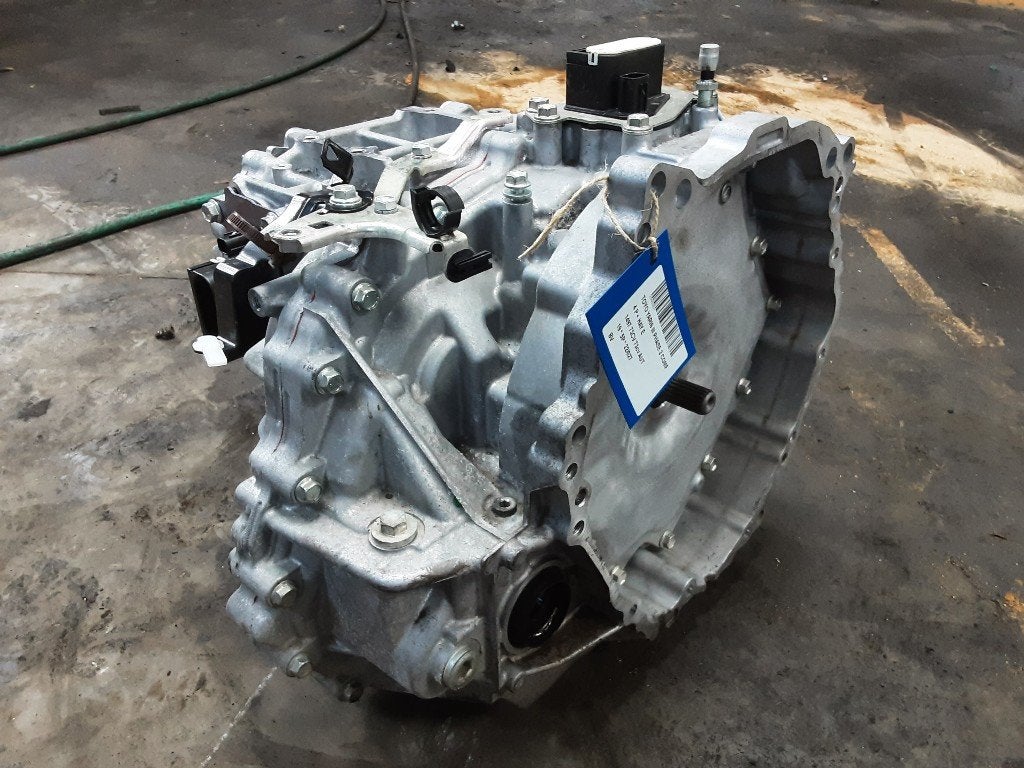 BOITE DE VITESSES Toyota Yaris III (P13) (PD21F118), Utilisé, Toyota