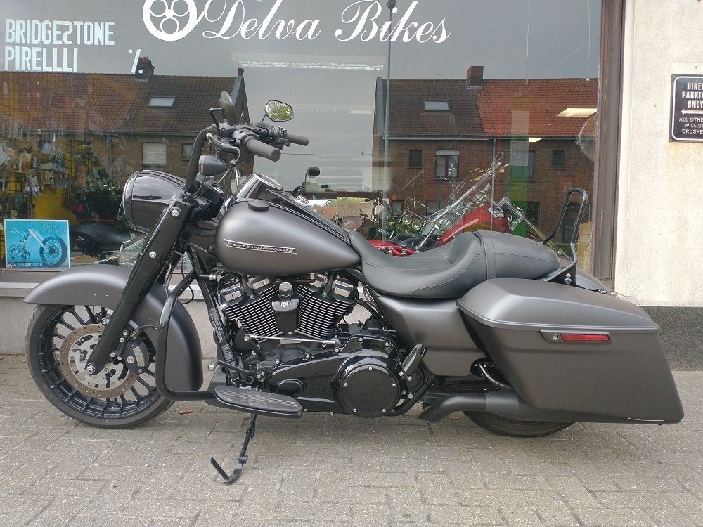 Harley FLHRS Roadking SP - 2018 - 1145 km, 1746 cm³, Tourisme, Entreprise, Occasion
