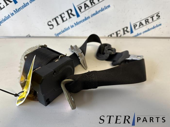 Ceinture de sécurité arrière gauche d'un Mercedes C-Klass, 3 mois de garantie, Utilisé, -, -