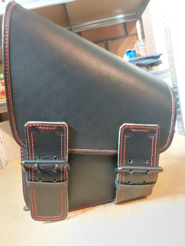 Harley davidson zadeltas, Motoren, Accessoires | Koffers en Tassen, Ophalen, Zo goed als nieuw