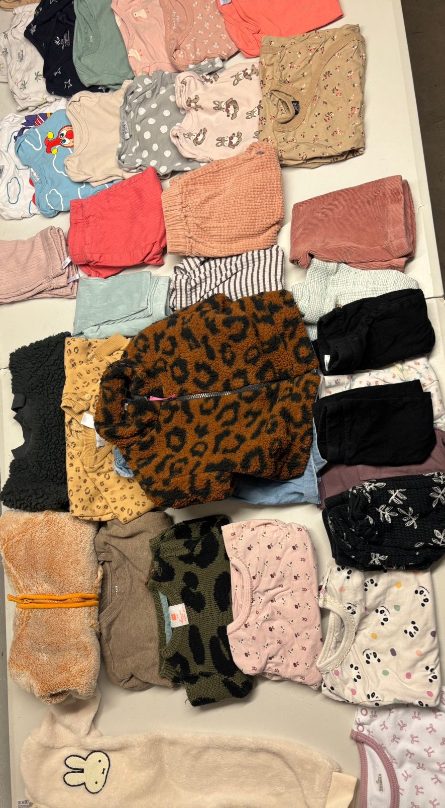 Babykleding meisje maat 68 (42 stuks kleding), Kinderen en Baby's, Ophalen, Zo goed als nieuw, Maat 68