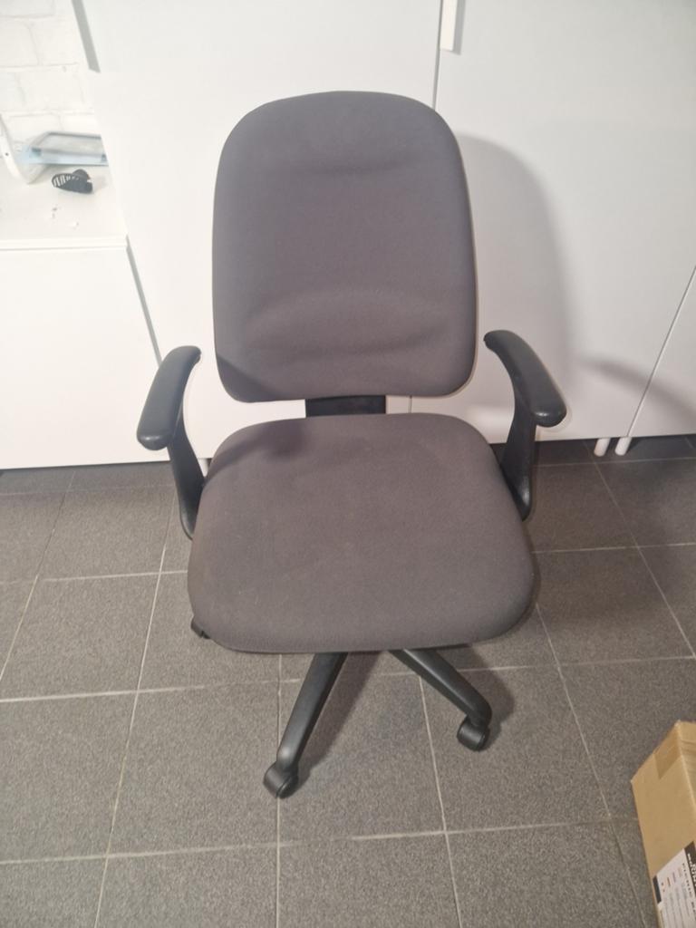 Chaise de bureau confortable (gris anthracite) — surélevée, Maison & Meubles, Enlèvement, Chaise de bureau