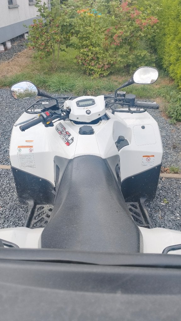 Quad mxu 3000, Motos
